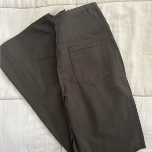 HALARA dark olive/grey high waisted stretchy slacks